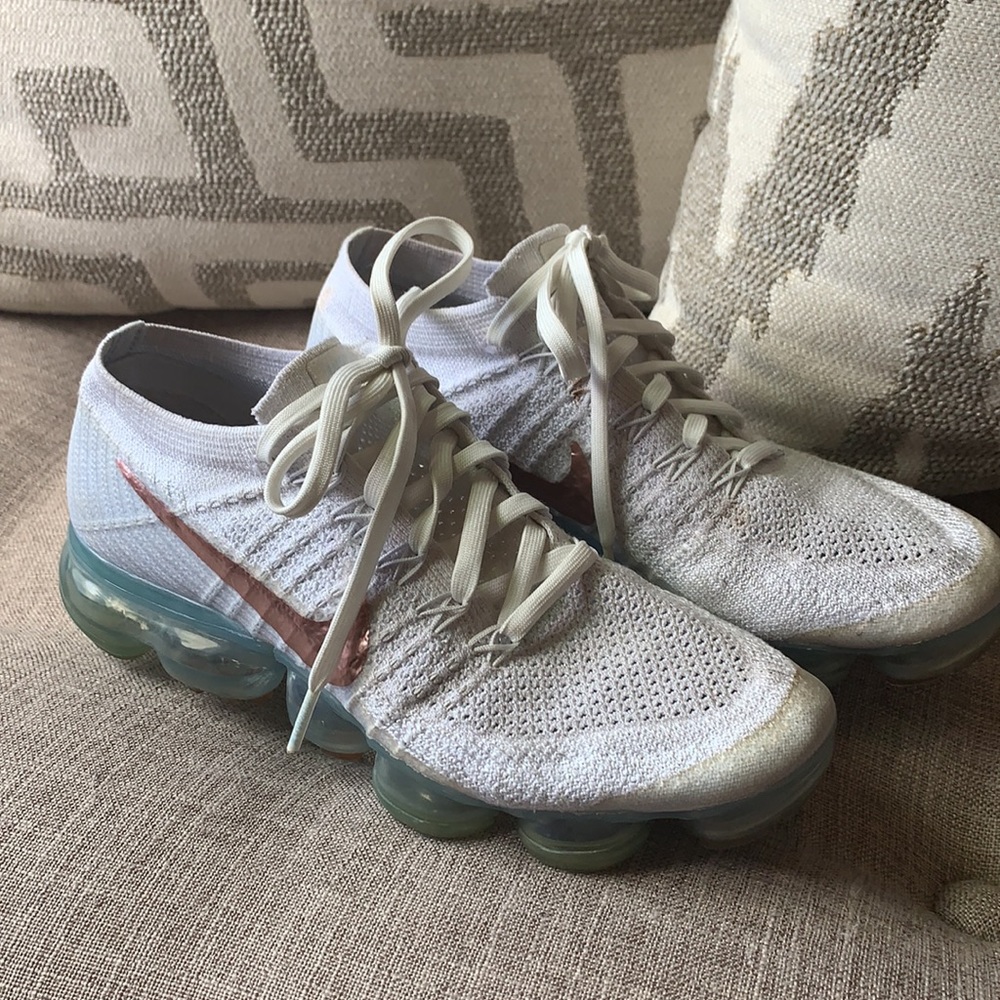 Nike Vapormax size 7 - Picture 2 of 5